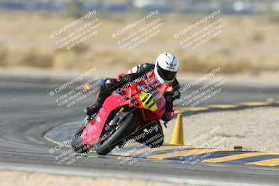 media/Dec-08-2024-CVMA (Sun) [[267e5a7075]]/Race 2-Amateur Supersport Open/